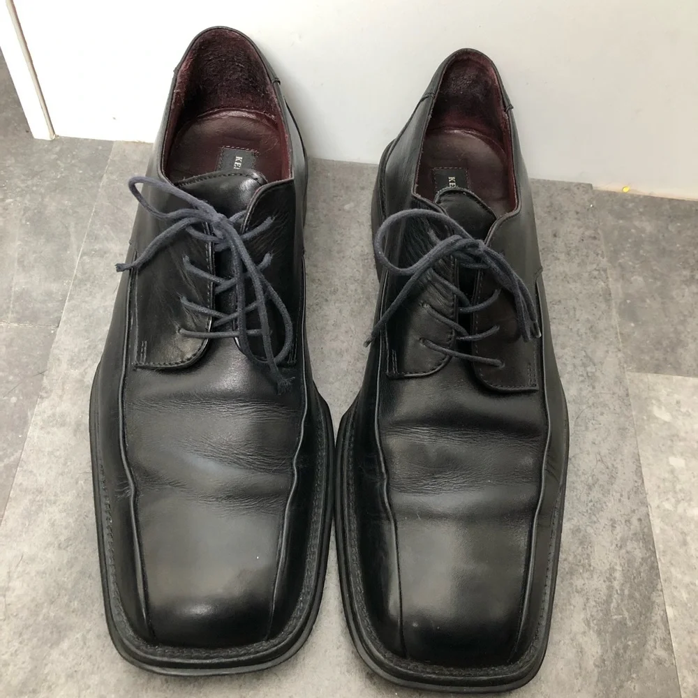 Kenneth Cole kenneth cole